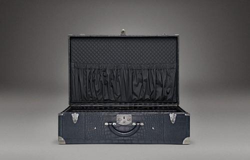 suitcase-3.jpg