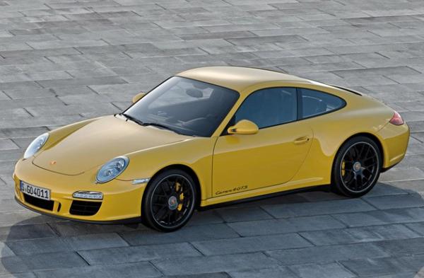 Porsche-911-Carrera-4-GTS.jpeg