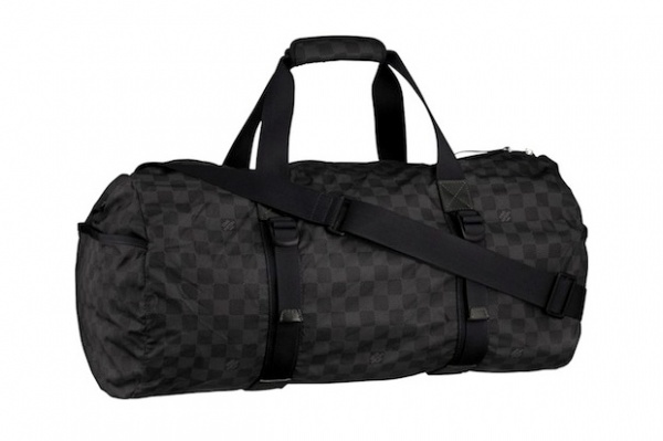 Louis-Vuitton-Spring-Summer-2011-Damier-Aventure-Practical-Bag.jpeg