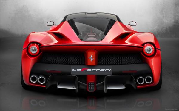 Ferrari-LaFerrari-2014-widescreen-05.jpg