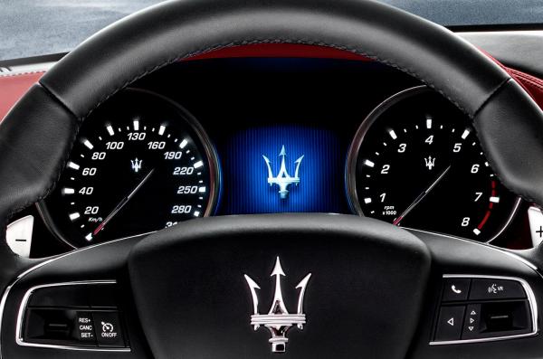 Maserati-Ghibli-05.jpg
