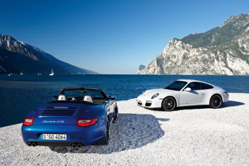 2011-Porsche-911-Carrera-GTS-Picture-2.jpeg