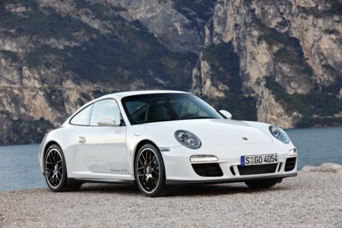 2011-Porsche-911-Carrera-GTS-Picture-6.jpeg