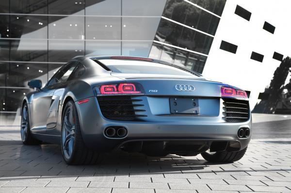 2012_Audi_R8_Exclusive_Selection_Editions_3.jpg