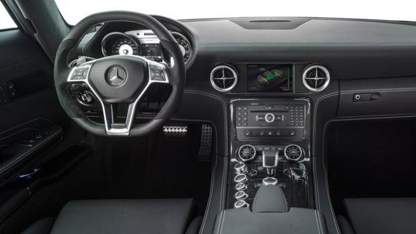 mercedes-benz-sls-amg-coupe-electric-drive-10.jpg