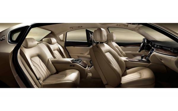 2013-Maserati-Quattroporte-interior-profile.jpg