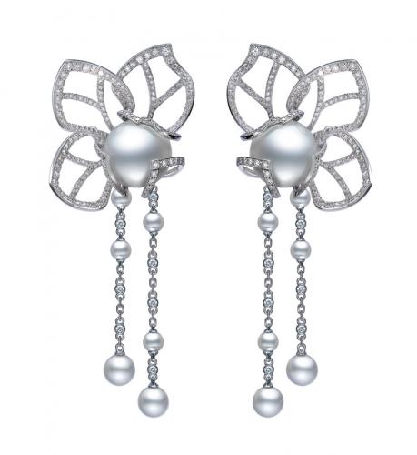 Mikimoto-Magnolia-earring.jpg
